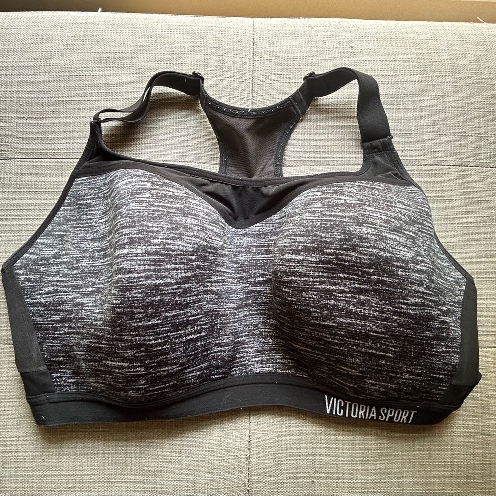 Victorias Secret Sports Bra 36DD